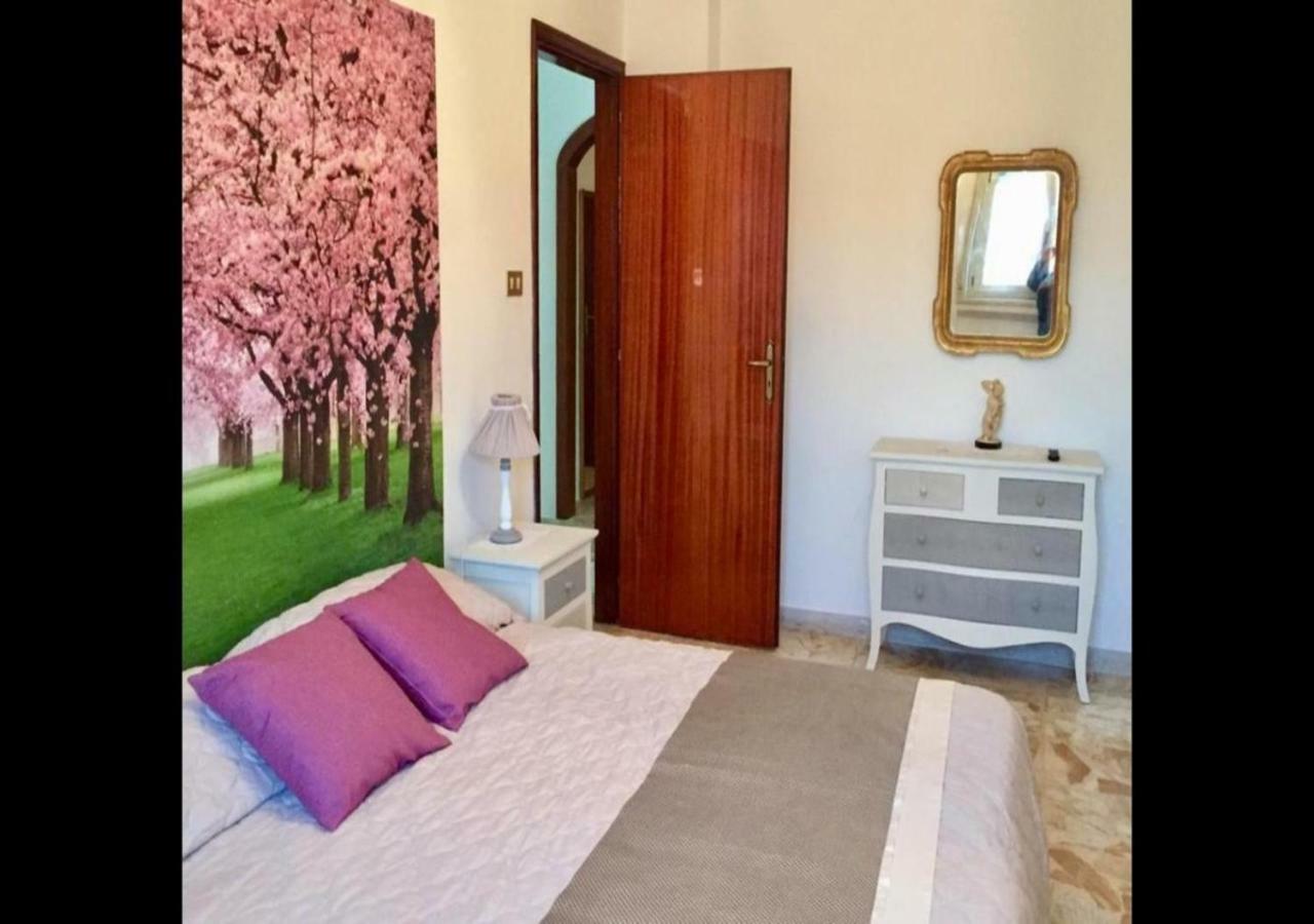 The Stone Garden Apartamento Noto Exterior foto