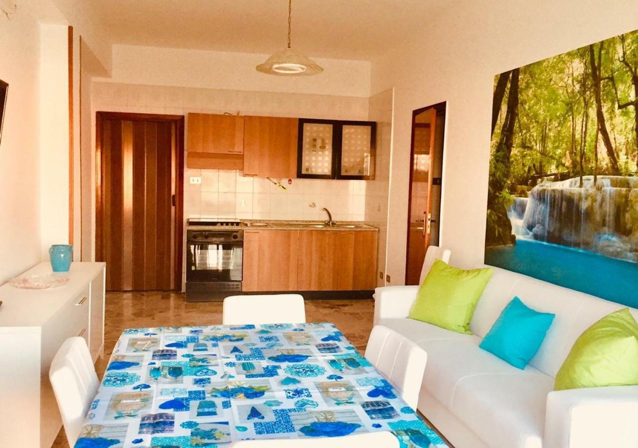 The Stone Garden Apartamento Noto Exterior foto